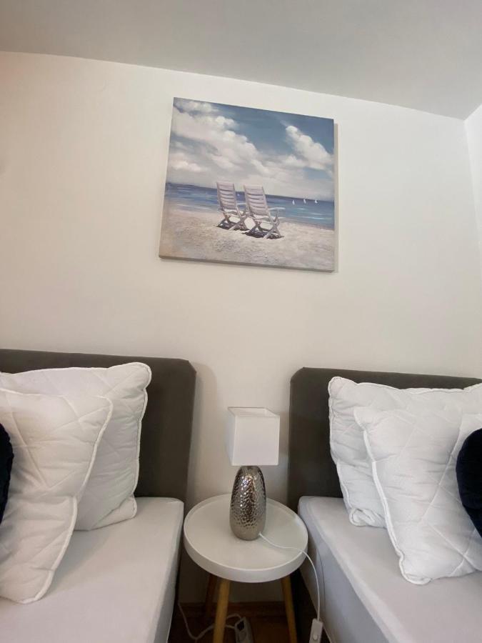 Apartman Hana U Blizini Automotodroma Grobnik I Kostrenski Plaza 科斯特雷纳 外观 照片